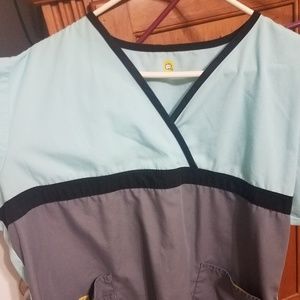 Wonderwink womens scrub top XL